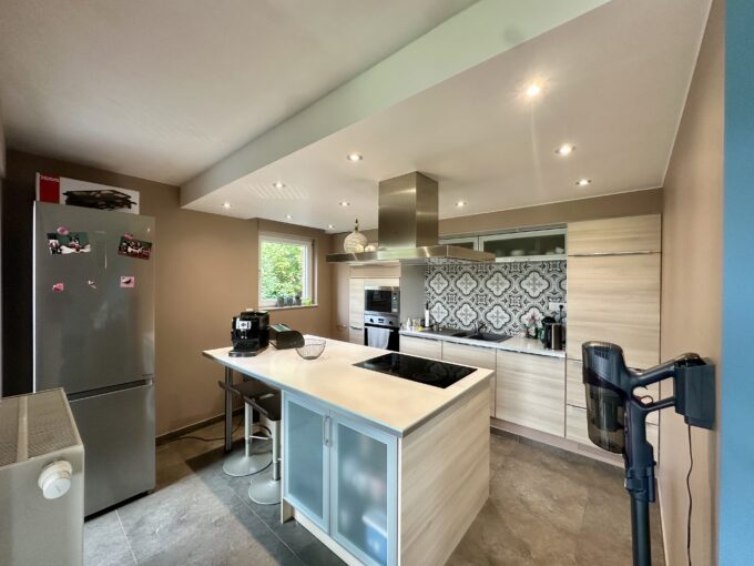 Superbe appartement 2 ch. situé à Grâce-Hollogne